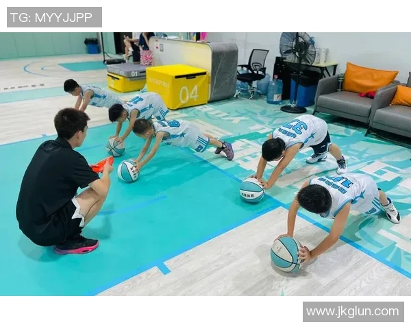 全运会回顾:武汉篮球队展现出色耐力与团队精神的精彩表现